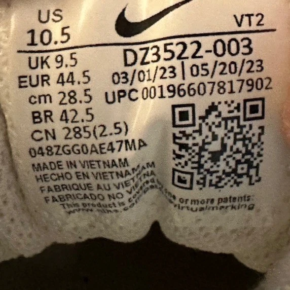 Nike Air Max 90 Grey Sneakers 2